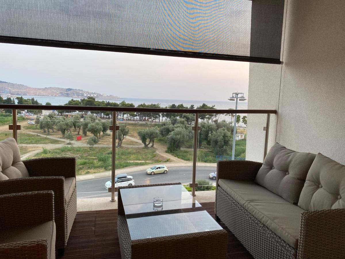 Bitcoin And Ethereum Deluxe Apartments Bar Exterior foto