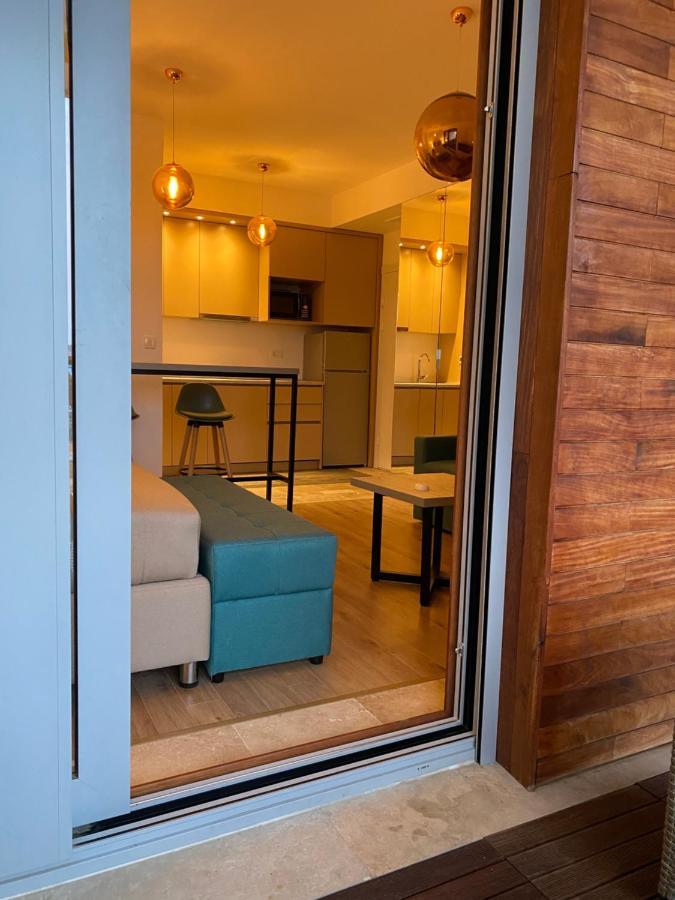 Bitcoin And Ethereum Deluxe Apartments Bar Exterior foto