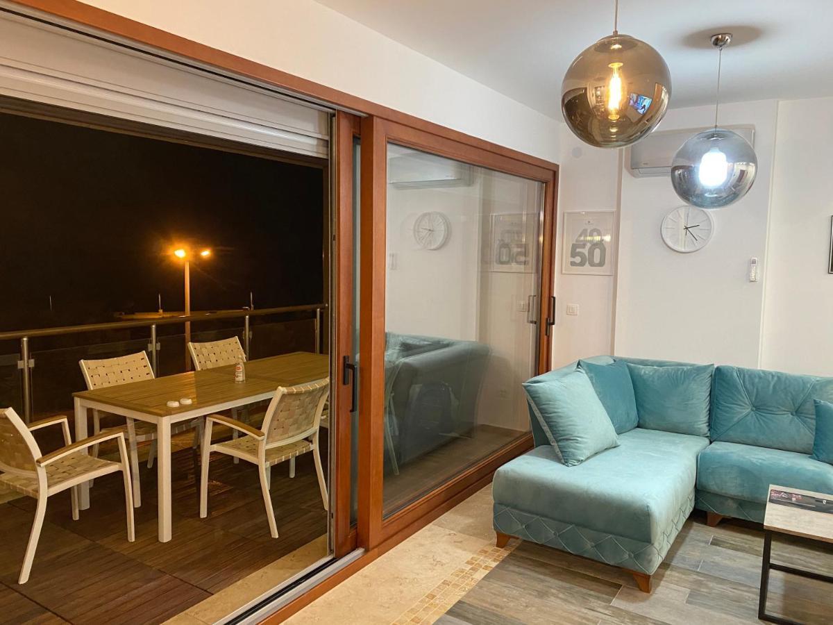 Bitcoin And Ethereum Deluxe Apartments Bar Exterior foto