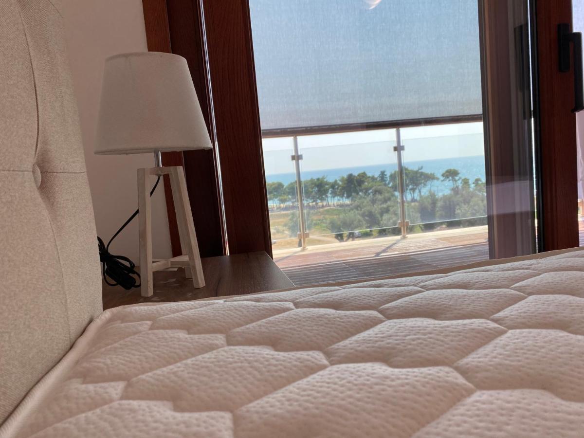 Bitcoin And Ethereum Deluxe Apartments Bar Exterior foto